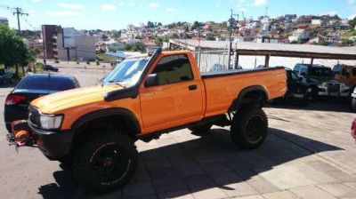 HILUX OFF ROAD 4X4