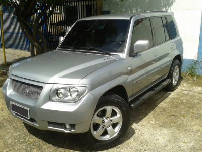 PAJERO TR4