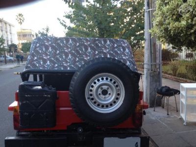 Jeep Willys 1951 (opala)