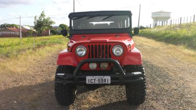 FORD JEEP WILLYS 1982