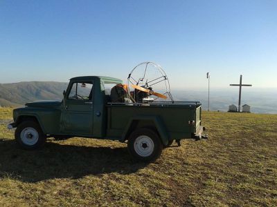 Caçamba para Ford, Willys