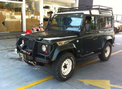 Land Rover Defender 90 