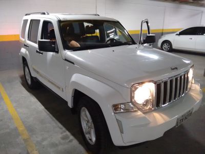  CHEROKEE LMTD 3.7 2012