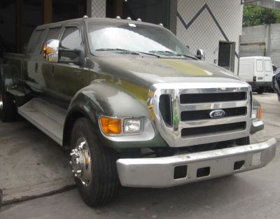 Ford F750 Cabine Tripla 