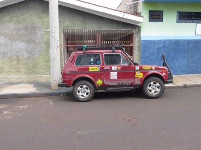 JIPE LADA NIVA PANTANAL