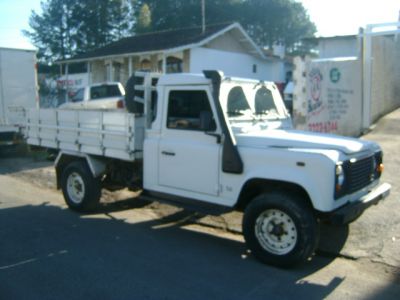 defender 110 pickup ano 2