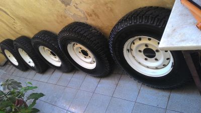 5 rodas para Defender