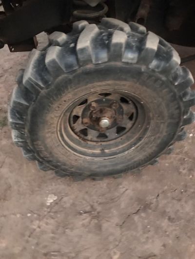 rodas e pneus