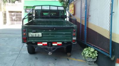 Land Rover Defender 110