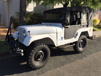 Jeep-Pensa num carro bom!