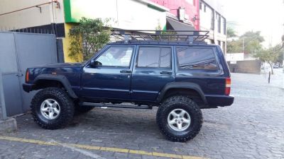 Cherokee XJ Off Road