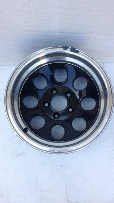 Roda 15x8 5 furos 114.3