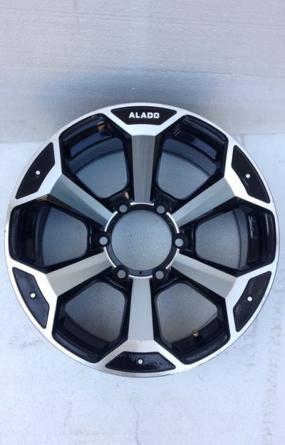 Roda 16x8  6 furos 139.7