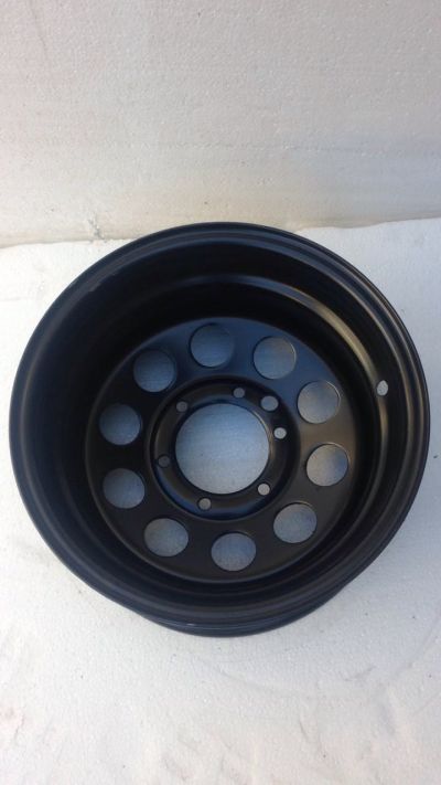 Roda 15 x8 6 furos 139.7