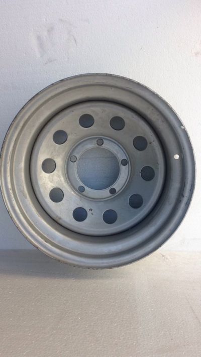 Roda 16 x 8 5 furos 139,7