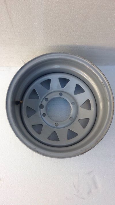 4 roda 15x8 6 furos 139,7