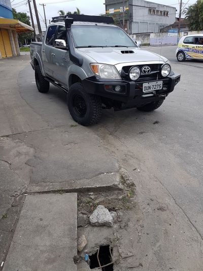 TOYOTA HILUX EXPEDIÇÃO