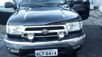 toyota hillux sw4 3.0 4x4