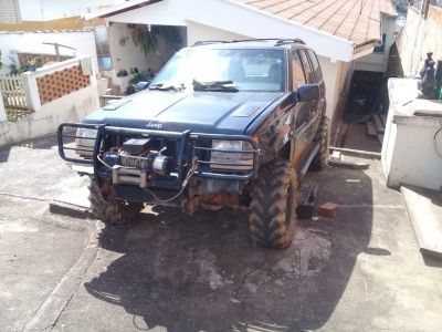 Vendo Jeep Grand Cherokee