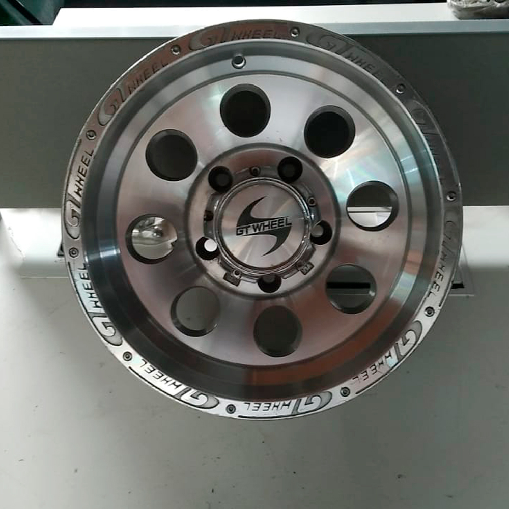 Roda 15x8 liga leve