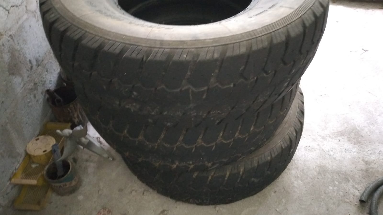 Pneu 285/75 r 16 