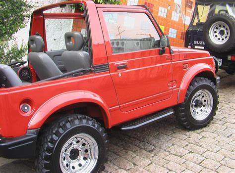 procuro suzuki samurai ca