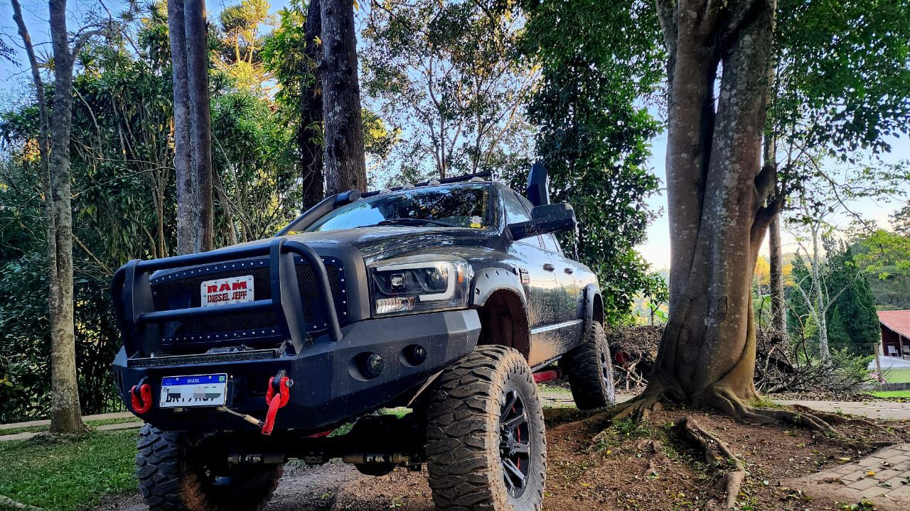 Dodge ram gigante potente