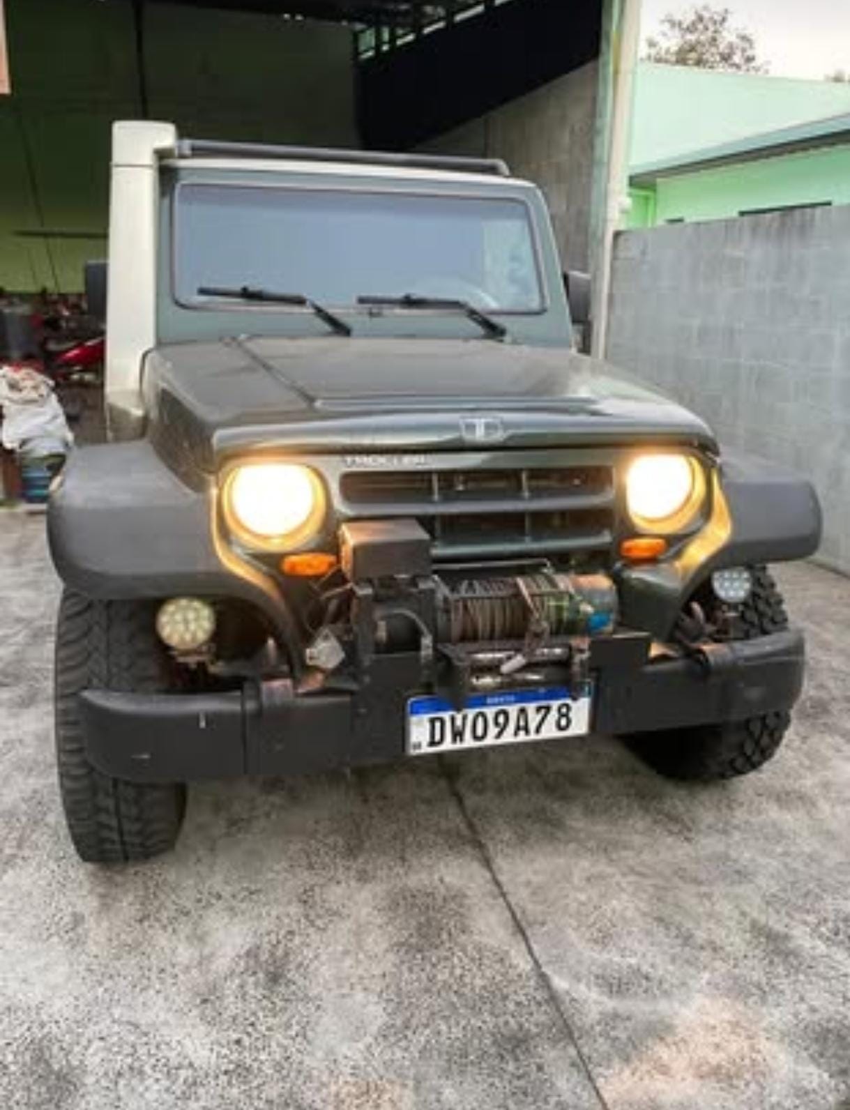 Troller T-4 4x4 3.0 TB 