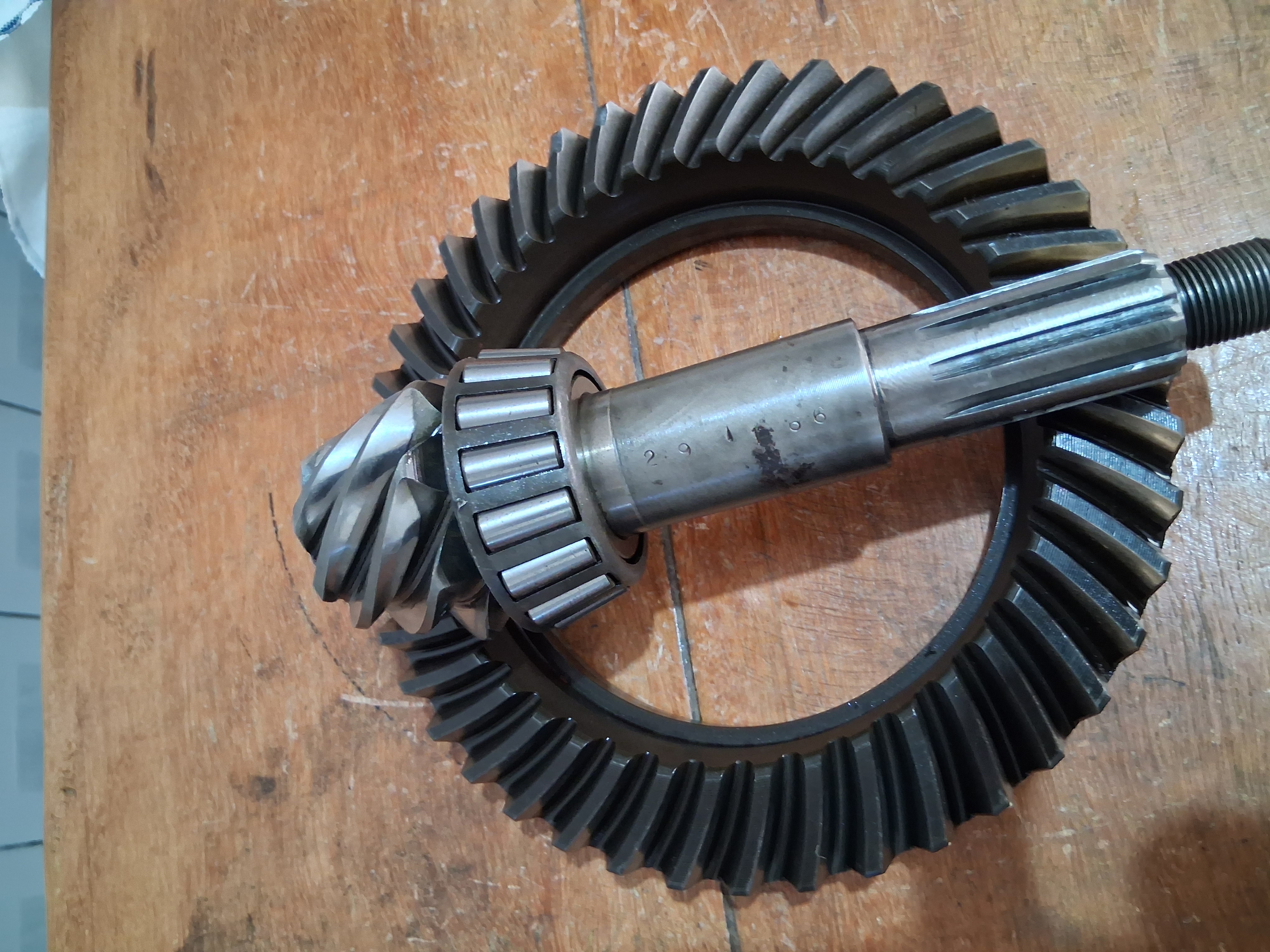 Coroa e pinhão 43x8